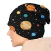 BERETS SPACE GALAXY UNIVERSE Söta planeter Mönster Bonnet Femme Street Knitting Hat For Men Women Warm Winter Beanies Caps