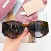 Lunettes de soleil Top Brand Design Vintage Cat Eye Cadre Lady Femmes Luxe Original MIU Logo Box