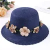 Brede rand hoeden zomer elegante damesbloemring stro hoed zon strand touw vrouw mode -accessoires