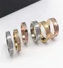 2022 Full Diamond Titanium Steel Silver Love Ring Men and Women Rose Gold Rings for Lovers Par Jewelry Gift4361757