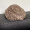 Berets Brown Plaid Wool Womens Mens Ivy Cap Cabbie Driver Hat Autumn Winter Flat Hats Vintage Gatsby Beret 38