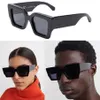 Lunettes de soleil de créateurs pour hommes ou femmes Oeri003 Fashion Trend Classic Square All-Match Holiday Temples Lunettes de soleil noir à 256 m