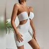 Sukienki swobodne 2023 Summer White Backless Mini sukienki klub damskie ubranie sexy klub nocny dla kobiet kantar