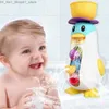 Bath Toys Z30 2021Baby Bath Toy Cute Cartoon Penguin Whale Baby Water Dusch Toy Pool Swimming Spädbarn Simkedja Clockwork Bathtub Toys Q231212