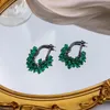 Orecchini pendenti personalizzati con perline di cristallo verde versatili con design a catena di alta qualità e lusso leggero