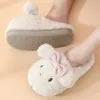 Slippers Comwarm Leuke Pluche Slippers Vrouwen Dikke Platform Harige Slippers Winter Thuis Cartoon Slides Vrouwen Zachte Bodem Konijn Schoenen 231212