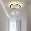 Chandeliers Triangle/Round Modern LED Ceiling Chandelier For Hallway Aisle Balcony Corridor Bedroom White Acrylic Lighting