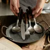 Ensembles de couverts rétro manche en bois couteau à dîner fourchette et cuillère 304 en acier inoxydable Steak fruits café thé ensemble de couverts