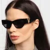 Sunglasses Fashion V Letter Brand Designer Women Cat Eye Quality Sunglass Ladies Vintage Female GradientSunglasses280l