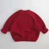 Jersey bebé punto rojo suéter suelto niños niño niña año ropa superior niño espesar invierno prendas de punto suave manga larga infantil jersey 231212