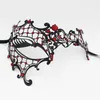 Fashion Cosplay Halloween Mask Fun Black Red Clear Rhinestone Metal Party Mask Kostuum Halloween Phantom Filigraan bruiloft Masquera276E