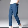 Мужские брюки, модные летние повседневные брюки с эластичной резинкой на талии, тонкие однотонные прямые корейские классические деловые тканевые брюки, мужские A96