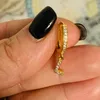 Orecchini da uomo donna adorabili in oro giallo 18 carati placcati Bling CZ A-Z orecchini con lettera cerchi regalo per amico