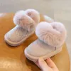 Designer 2023 Kid Boot Winter Snow Toddler Baby Boots Rabbit Hair Kvinnlig baby mjuk sula förtjockade barn bomullsskor plysch barn