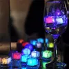 Vattentät led Ice Cube Flash Party Lights Multi Color Flashing Glow in the Dark Ice Cubes Bars Wedding Födelsedag Christmas Festival Party Decor