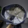 Heren Jeans Designer Jeans Lente Heren Nieuw China-Chic Borduren Stempelen Lichte Luxe Mode Iets Brede Kleine Rechte Pijpen Denim Broek LAE8