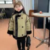 Cardigan enfants hiver manteau en peluche enfant en bas âge filles veste en velours en daim garçons Parkas style coréen bébé chaud costume XMP508 231212
