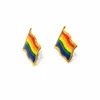 Spilla bandiera arcobaleno Ferro fibbia a farfalla Distintivo colla Spilla per collare per abbigliamento Gay Lape 318g