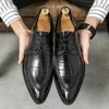 Klänningskor avslappnad brittiska män vintage affärsformellt läder arbete snörning loafers kil bröllop oxfords