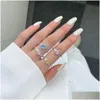Anéis de casamento Luxuoso Designer Jóias Zircônia Real 925 Sterling Sier Anel para Mulher Coração Sqaure Círculo Branco Rosa Azul Amor Diamo Dhpsw