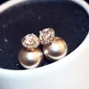 Nouvelles boucles d'oreilles en perles pop bicolores de mode exquise coréenne portent des boucles d'oreilles en perles de champagne haut de gamme double face super flash zircon e1713