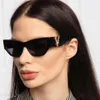 Sunglasses Fashion V Letter Brand Designer Women Cat Eye Quality Sunglass Ladies Vintage Female GradientSunglasses280l