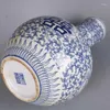 Bouteilles Style chinois bleu et blanc porcelaine fleur mot "XI" Design Vase 12.36 pouces moyenne se marier