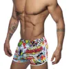 Nya män badkläder Summer Men Swimming Trunks Beach Sports Surf Trunks Cartoon Print med Pad Boy Men's Briefs Lossa fyrkantiga stammar