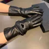 Fünf-Finger-Handschuhe, kreative Dreieck-Taschen-Handschuhe, Dual-Purpose-Reißverschluss-Taschen-Fäustlinge, Damen-Schaffell-warme Handschuhe, Outdoor-Radfahren-Handschuhe