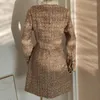 Abiti casual Retro Tweed spesso Gloden Elegante donna slim manica lunga con spalle scoperte A-Line doppio petto Mini abbigliamento invernale