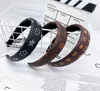 12color Retro Simple Korean Leather Designer Letters Print Headband Women Classic Vintage Grid Pattern Wide Edge Sponge Hair Hoop 5232738