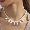 Choker French Creative Imitation Pearl Pendant Necklace For Women Simple and Fashionable Ladies Birthday Party Present Present Partihandel