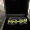 Versa Haute définition Micro Set Spinelle verte Four Leaf Clover Grass Bracelet plaqué avec une pièce à main réglable de diamant de zircone brillant 18K