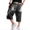 Jeans masculinos hip-hop estilo oversize preto denim bordado curto homens verão reto solto masculino capri calças chinesas plus size 30-46