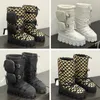 Hochwertige Designer-Luxus-Schneestiefel, Nylon-Skistiefel, Damen-Plattform, warme Winterstiefel, Fell, dreieckige Metall-Tragetaschen, Stiefel