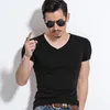 Abiti da uomo B2675 MRMT V Colletto da uomo T-shirt in cotone aderente a maniche corte Gilet maschile T-shirt in puro colore per abbigliamento uomo