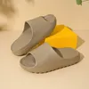 Hausschuhe Für Junge Mädchen Hause Schuhe Sommer Männer Frauen Flip-Flops Weiche Haus Strand Unisex Kissen Rutschen Kind Erwachsene Kinder 220601