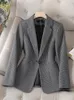 Kvinnors kostymer vintage rutiga blazer kvinnor 2024 elegant långärmad enkelknapp noterade jackor kontor damer chic casual y2k rockar kläder