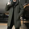 Mens Down Parkas Bawełniane kurtki Mężczyźni Zimowi środkowej długości Koreańska wersja koreańska z kapturem Windproof Wygodne zwykłe płaszcze 231212