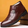 Bottes chaussures pour hommes hiver épaissir garder au chaud hommes décontracté haut en cuir véritable bottes grande taille TY7 231212