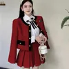 Abito a due pezzi coreano autunno piccolo profumo set a due pezzi per le donne giacca doppiopetto in tweed cappotto vita alta minigonne completo completo 231211