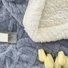 毛布の家の厚いベッドブランケットラムカシミアフリース格子縞の毛布冬ウォームダブルサイドスローソファカバー生まれたラップキッズベッドスプレッド231211