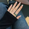 Luxury Wed Emerald Diamond Ring for Woman 925 Sterling Silver Green Zirconia Square Round Love Womens Wedding Engagement Designer Rings smycken Presentlåda Storlek 5-9