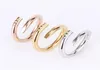 Designer Nails Ring Rose Gold Nail Ring Mens Ans Womens Fashion Rostfritt Steel Jewelry Design Creative Personality Par Engagem4747049