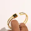 Novo estilo pulseiras femininas pulseira de luxo designer jóias 18k banhado a ouro aço inoxidável amantes do casamento presente pulseiras acessórios w296r