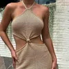 カジュアルドレストランジションファッションスタイルニッチユニークな長いスカート夏の結び目を切り取った洋ナシ型のフィギュアエレガントなホルターバックレスドレス
