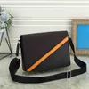 Hombres Crossbody Bolsa de hombro Estilos Bolso Lujos Diseñadores Bolsas Pochette Múltiples bolsillos Moda Messenger Bag