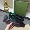 Tenis 1977 Spor Sneaker Canvas Ayakkabı Lüks Kadın Erkek Tasarımcı Sporcu Eğitmenleri Retro Jacquard Denim Kırmızı Yeşil Web Şerit Nakış Daireleri Günlük Ayakkabılar