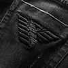 Jeans da uomo firmati Jeans di marca di moda Ricamo nero Perline calde Elastico Slim Fit Piedi piccoli Pantaloni lunghi in denim coreano casual DX50