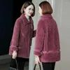 여자 모피 레드 2023 가을과 겨울 양 깎는 코트 중간 길이 큰 크기 1 양모 여성 패션